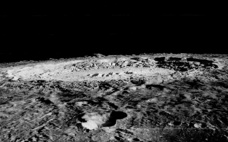 Moon-Landscape-wallpaper